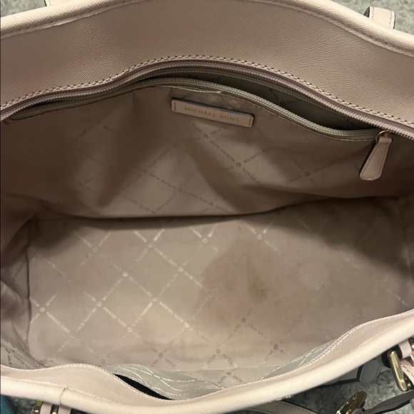Michael Kors Blush Pink Tote Bag - Picture 4 of 5